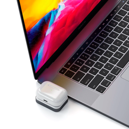 Satechi БЗУ для AirPods Wireless Charging Dock Type-C (белый) ST-TCWCDM